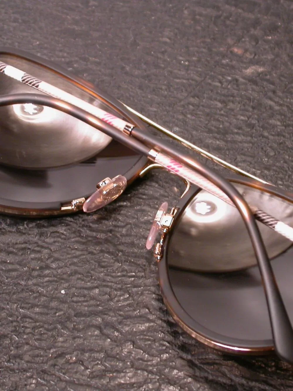 Burberry Tortoise Plaid Aviator Shades Sunglasses Made in Italy